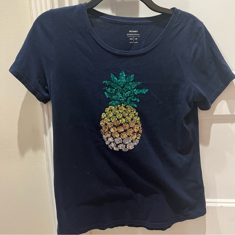 Pineapple sequin top XS
